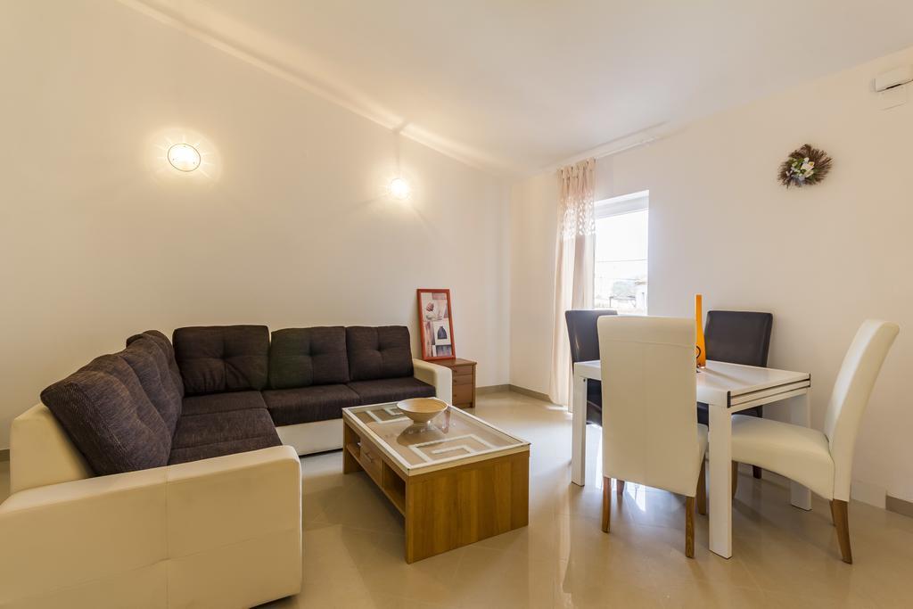 Apartments Gloria ลิทซ์ยัน ภายนอก รูปภาพ