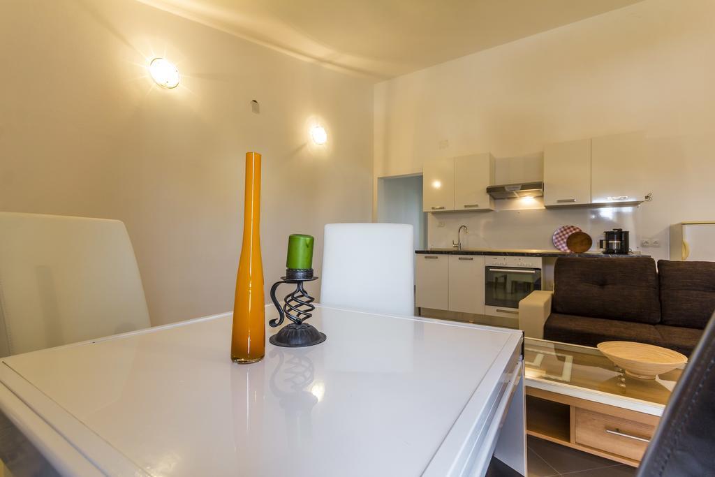 Apartments Gloria ลิทซ์ยัน ภายนอก รูปภาพ